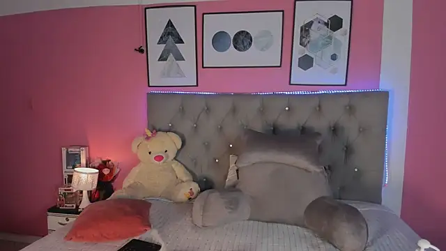 LEXA MURPHY online show from October 22, 2025, 2:45 am