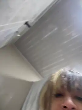 Snapshot of stormytt_ chatting on September 14, 2025, 1:32 pm stormytt  online show from September 14, 2025, 1:32 pm