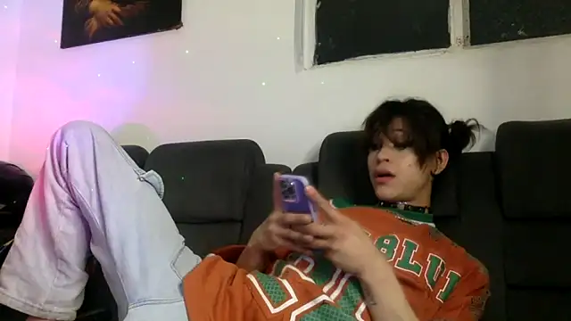 Snapshot of stormytt_ chatting on March 5, 2026, 2:18 am stormytt online show from March 5, 2026, 2:18 am