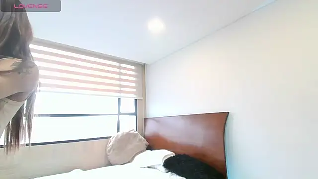 Snapshot of stormytt_ chatting on April 27, 2026, 9:02 pm stormytt online show from April 27, 2026, 9:02 pm
