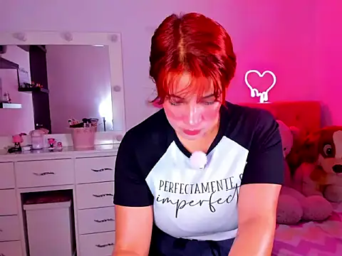 Vannessa  Shy online show from May 25, 2026, 7:42 pm