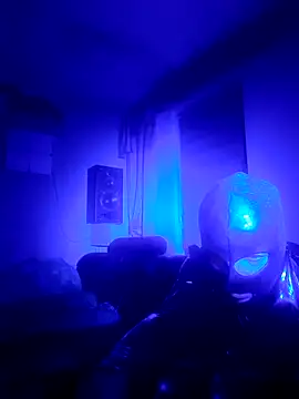 Snapshot of Crystalbitchx chatting on October 17, 2025, 2:59 am Crystalbitchx online show from October 17, 2025, 2:59 am