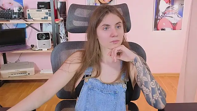  AnnaStark  online show from March 19, 2026, 8:13 pm