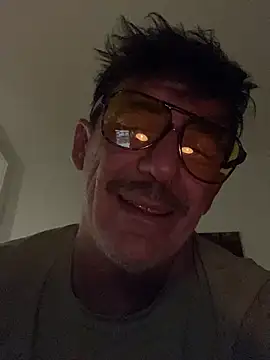 maxximere online show from March 25, 2026, 12:49 am