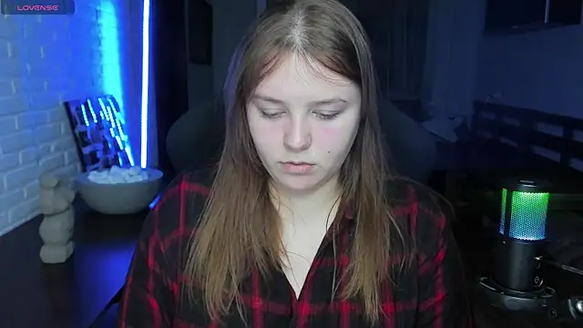 XNirvanaX online show from March 4, 2025, 3:11 am