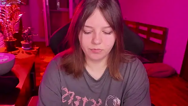 XNirvanaX online show from December 19, 2025, 3:57 am