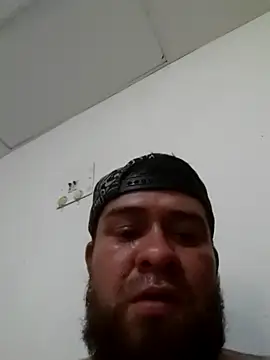 Snapshot of Loolukas chatting on September 24, 2025, 8:12 pm Loolukas online show from September 24, 2025, 8:12 pm