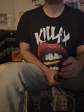 ilievmt84 online show from March 15, 2026, 10:21 am