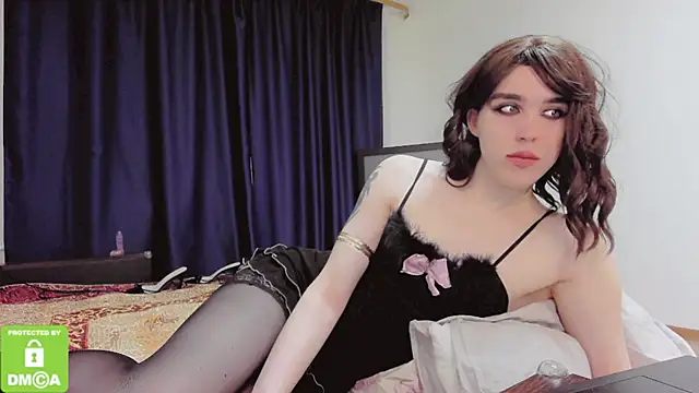 Snapshot of Larisa_Sign chatting on February 28, 2025, 2:53 pm Larisa Sign online show from February 28, 2025, 2:53 pm