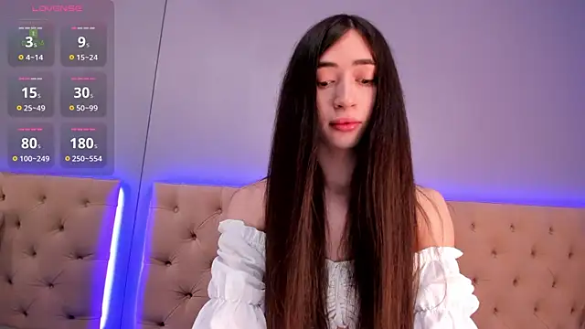 NickieRainer online show from December 13, 2024, 4:43 am