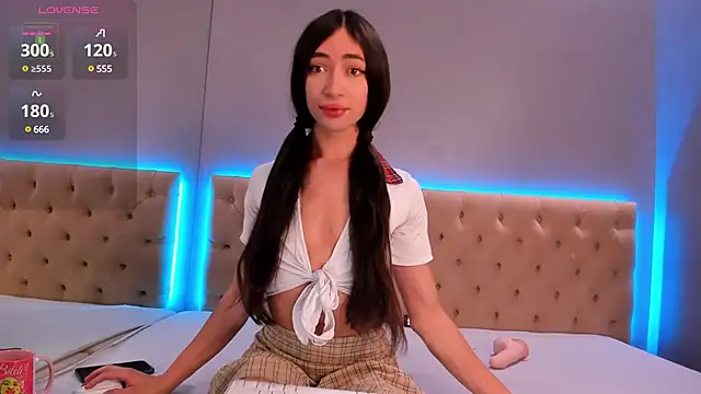 NickieRainer online show from March 8, 2025, 4:34 am
