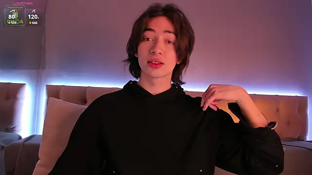 NickieRainer online show from September 13, 2025, 4:45 am