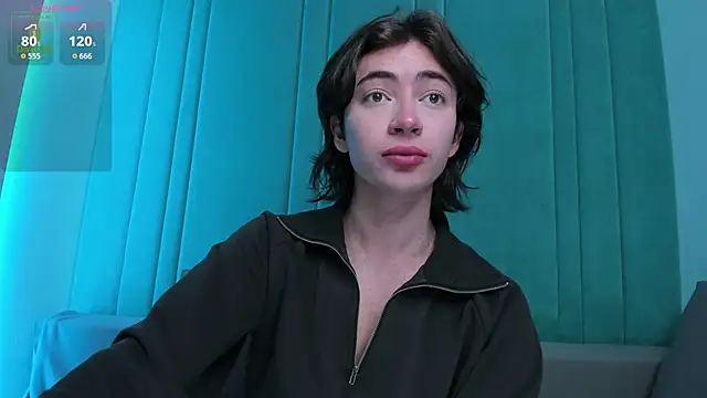 NickieRainer online show from September 20, 2025, 4:24 am