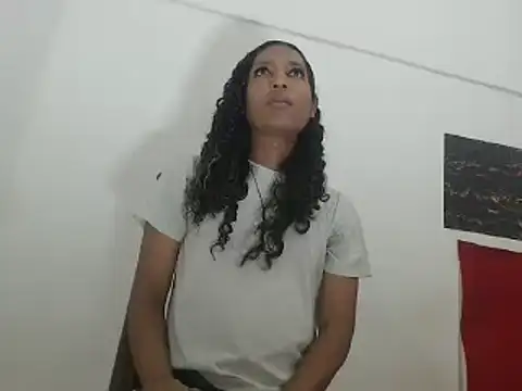 shairaStarr online show from December 19, 2024, 12:12 pm