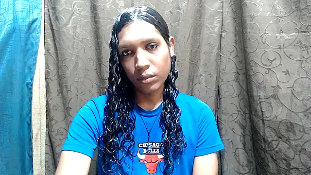 Snapshot of shairaStarr chatting on October 6, 2025, 7:44 pm shairaStarr online show from October 6, 2025, 7:44 pm