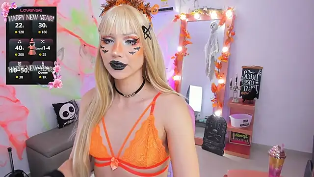 alessandrathedoll online show from October 31, 2025, 6:31 pm