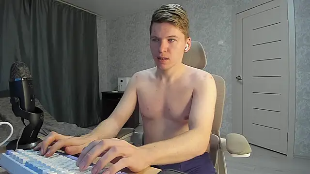 Snapshot of Bananas_dick chatting on October 26, 2025, 7:03 am Bananas dick online show from October 26, 2025, 7:03 am