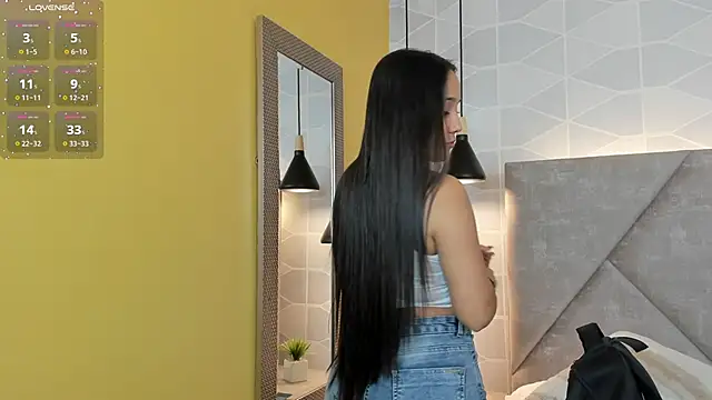 Sammy Fit  online show from April 23, 2026, 12:29 pm
