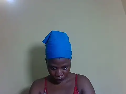 Sweetbaby004 online show from August 5, 2026, 2:42 pm