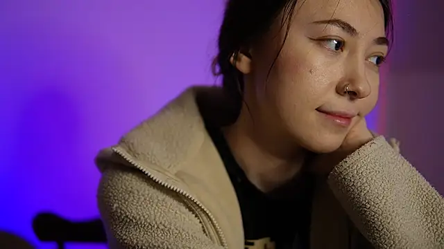 chibi moon  online show from January 15, 2025, 9:09 pm