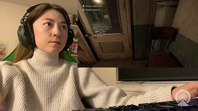 chibi moon  online show from March 23, 2026, 8:02 pm