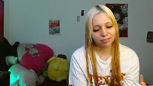 MaryJannes online show from August 6, 2026, 10:33 pm