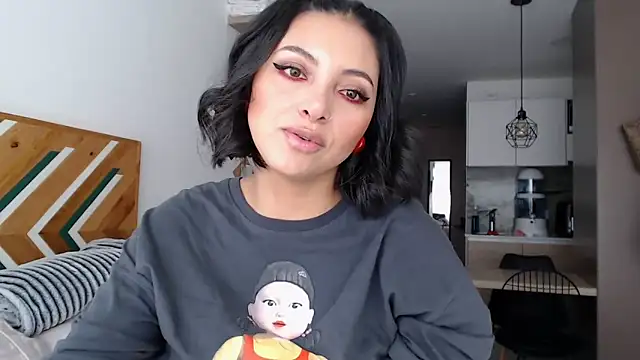 Snapshot of alexademie1 chatting on December 21, 2024, 3:09 pm alexademie1 online show from December 21, 2024, 3:09 pm