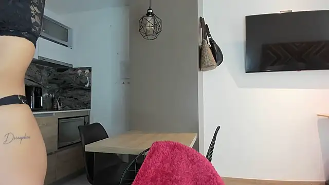 Snapshot of alexademie1 chatting on January 4, 2025, 2:04 pm alexademie1 online show from January 4, 2025, 2:04 pm