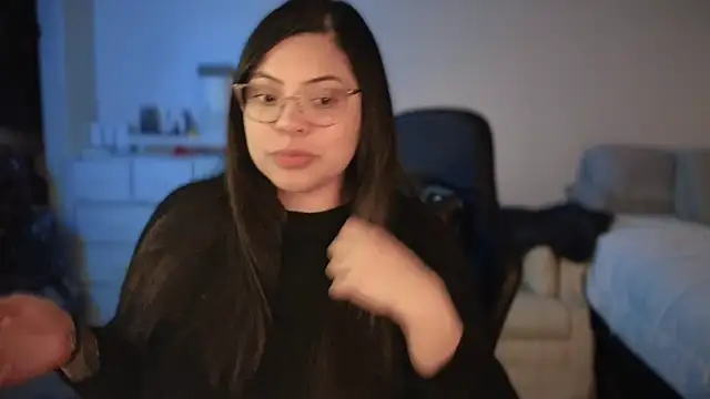 drizzypeach602 online show from December 18, 2024, 2:42 am