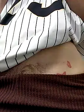 Snapshot of Amira_Milker chatting on February 20, 2025, 7:19 pm Amira Milker online show from February 20, 2025, 7:19 pm