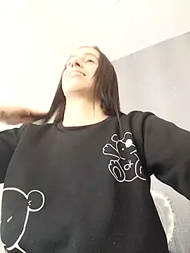 Snapshot of Amira_Milker chatting on March 11, 2025, 1:01 pm Amira Milker online show from March 11, 2025, 1:01 pm