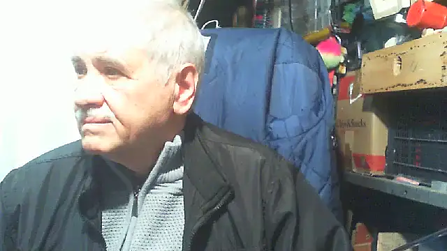 nonnomaturobisex online show from May 3, 2026, 7:14 am
