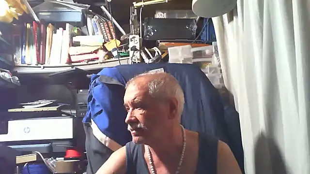 Snapshot of nonnomaturobisex chatting on August 4, 2026, 8:06 am nonnomaturobisex online show from August 4, 2026, 8:06 am