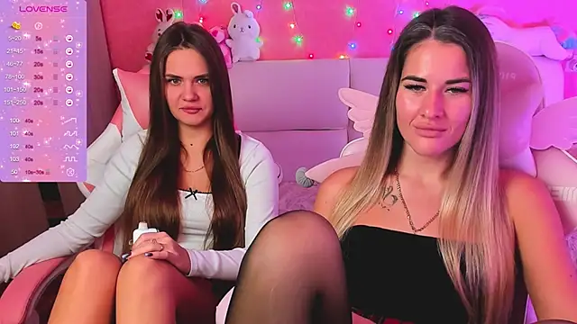 ivannatompsonnn online show from October 8, 2025, 6:11 am