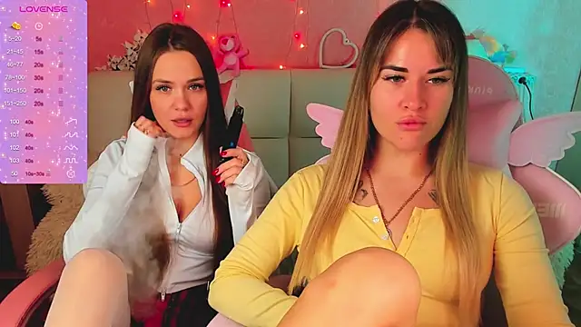 ivannatompsonnn online show from April 25, 2026, 6:05 am