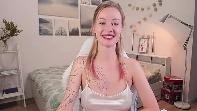 Snapshot of MissRightX chatting on January 21, 2025, 2:26 pm MissRightX online show from January 21, 2025, 2:26 pm
