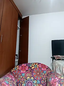 Van3orgasm4me online show from September 24, 2025, 2:42 pm