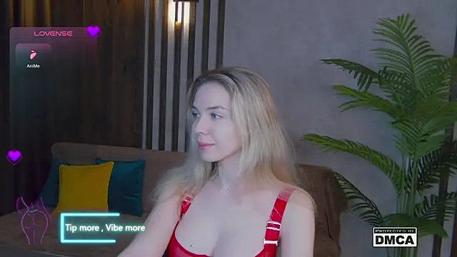 Holl1Would online show from January 27, 2025, 7:13 pm