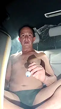 Snapshot of Roberts8inchcock chatting on December 17, 2025, 3:23 am Roberts8inchcock online show from December 17, 2025, 3:23 am