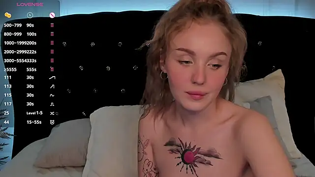 LianaFord online show from January 17, 2025, 10:34 pm