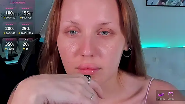 LianaFord online show from May 20, 2026, 6:08 am