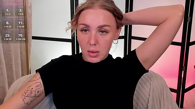 LianaFord online show from June 2, 2026, 8:16 am