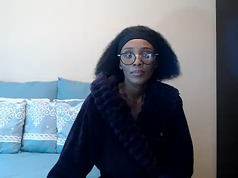 Snapshot of yummycherryxx chatting on May 6, 2026, 12:54 pm yummycherryxx online show from May 6, 2026, 12:54 pm