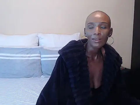 yummycherryxx online show from June 13, 2026, 8:56 am