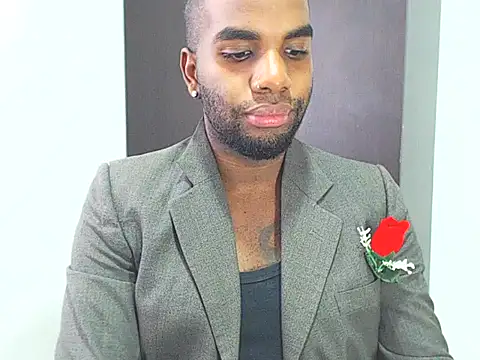 Snapshot of Rene_hotman chatting on February 6, 2025, 7:18 pm Rene hotman online show from February 6, 2025, 7:18 pm