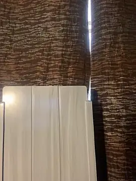 Snapshot of DulceChloe99 chatting on March 13, 2026, 9:10 pm DulceChloe99 online show from March 13, 2026, 9:10 pm