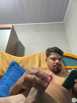 NovinhoMoreno09 online show from September 16, 2025, 3:29 am