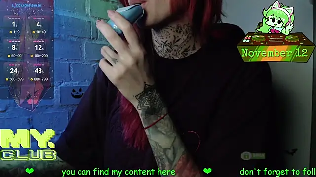 Witch Emma online show from November 12, 2025, 7:09 am