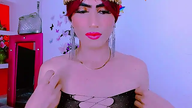 priscilahotker online show from January 17, 2025, 4:39 am