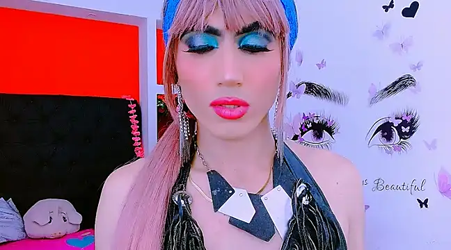 priscilahotker online show from February 5, 2025, 5:09 am